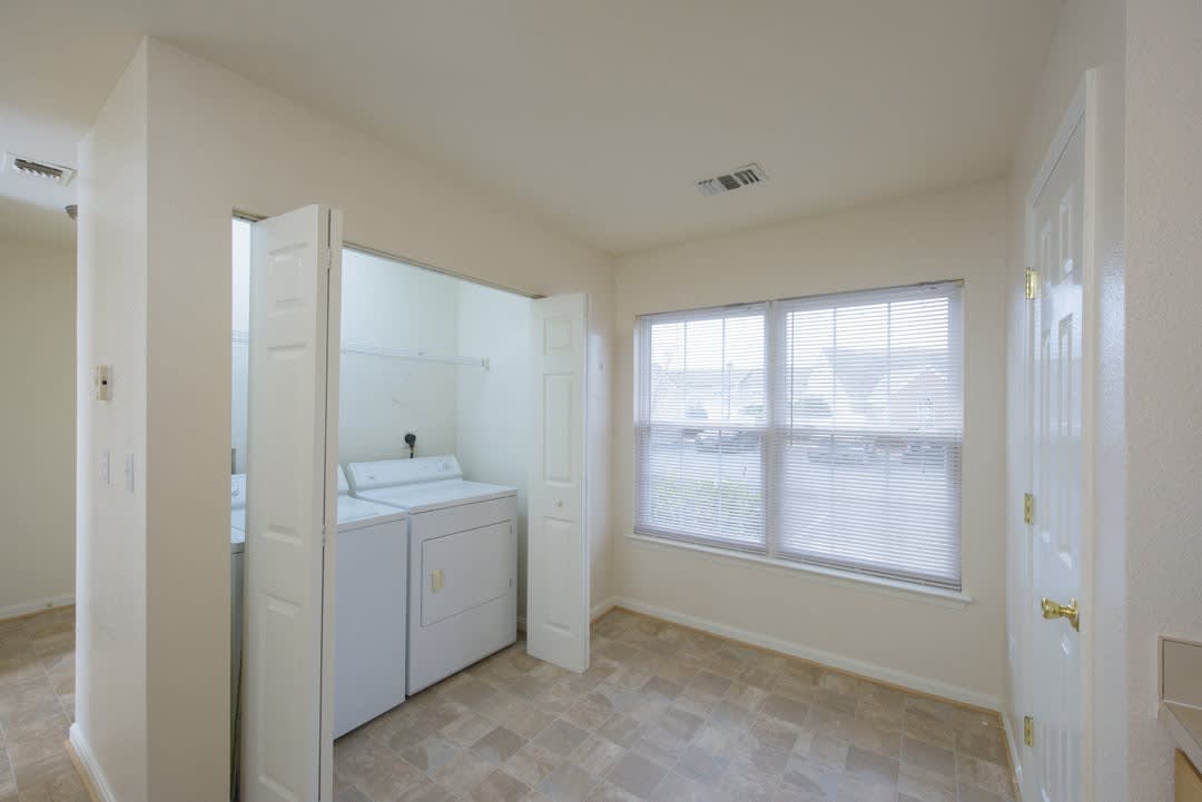 Villas at Greenview West – photo 4