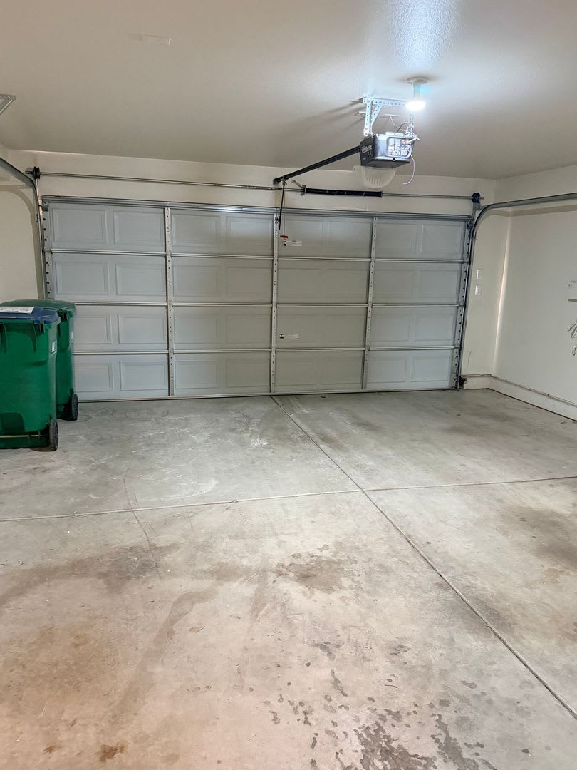 299 Gramercy Lane Available Now – photo 3