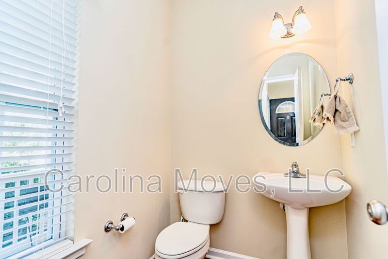 302 Waycross Lane – photo 2