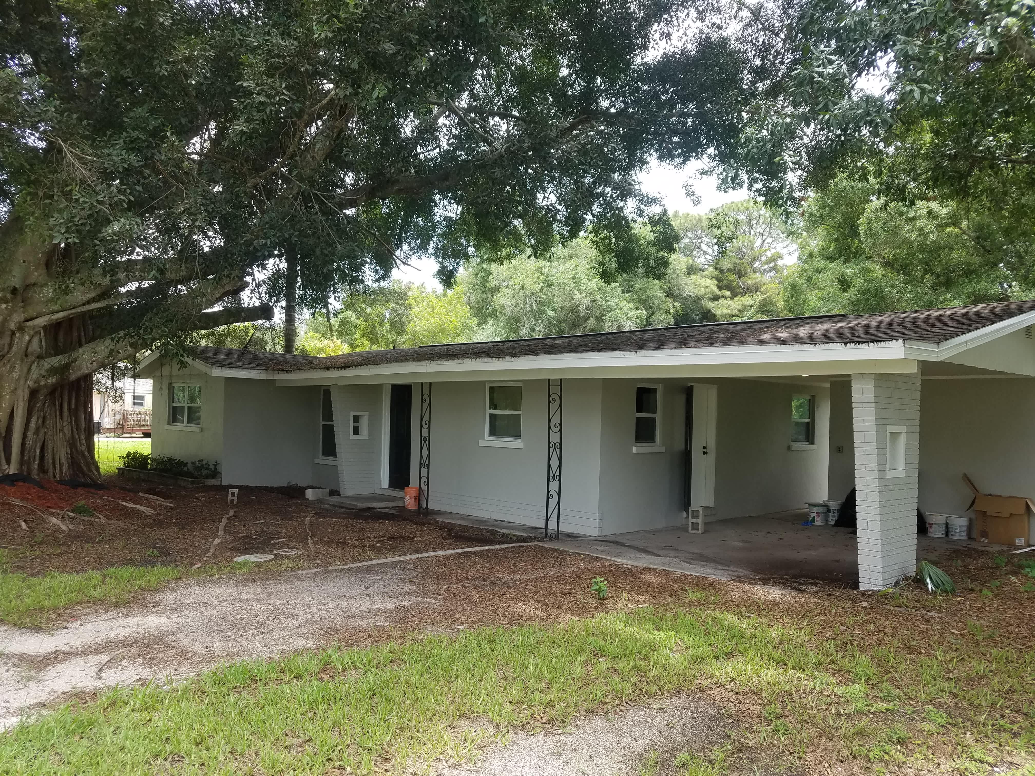 1195 Green Ave – photo 2