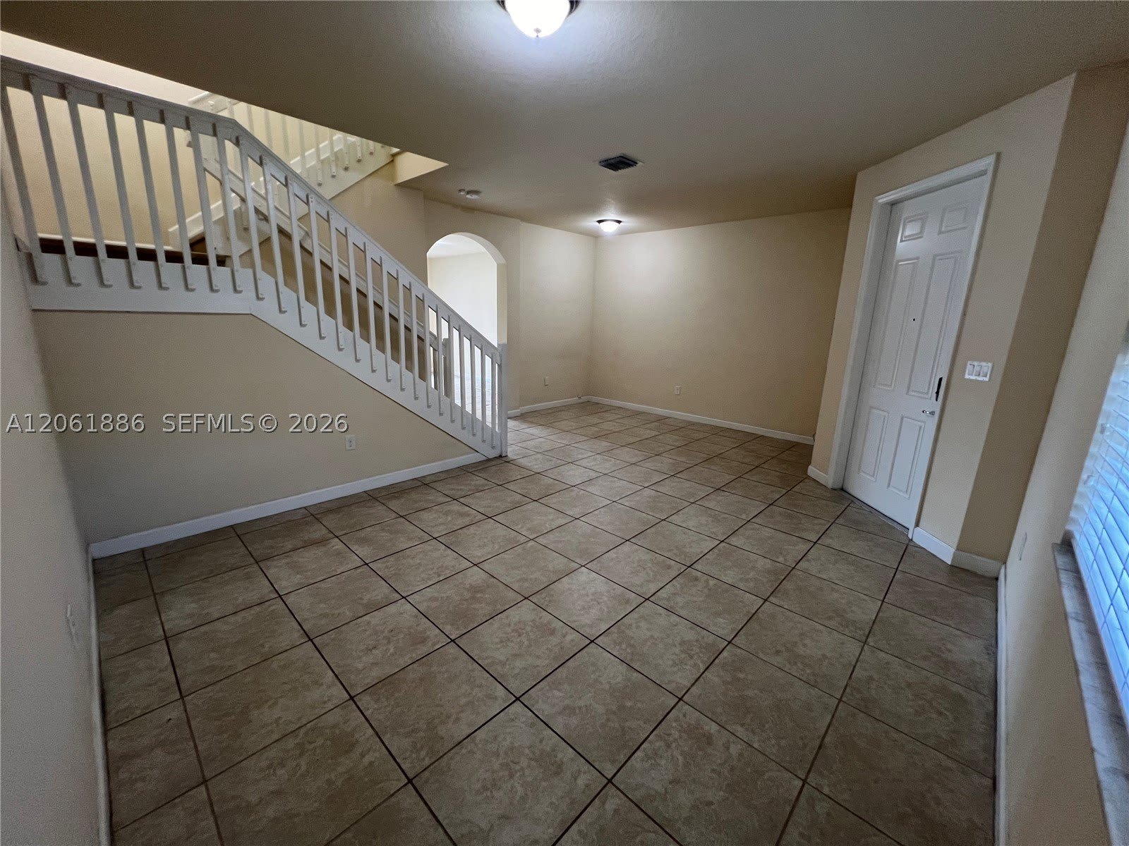748 SE 32nd Ave – photo 4