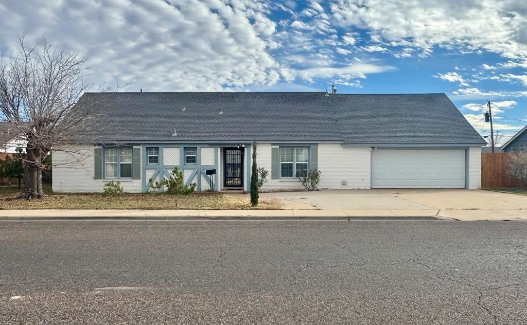 3420 Fairlane – photo 1