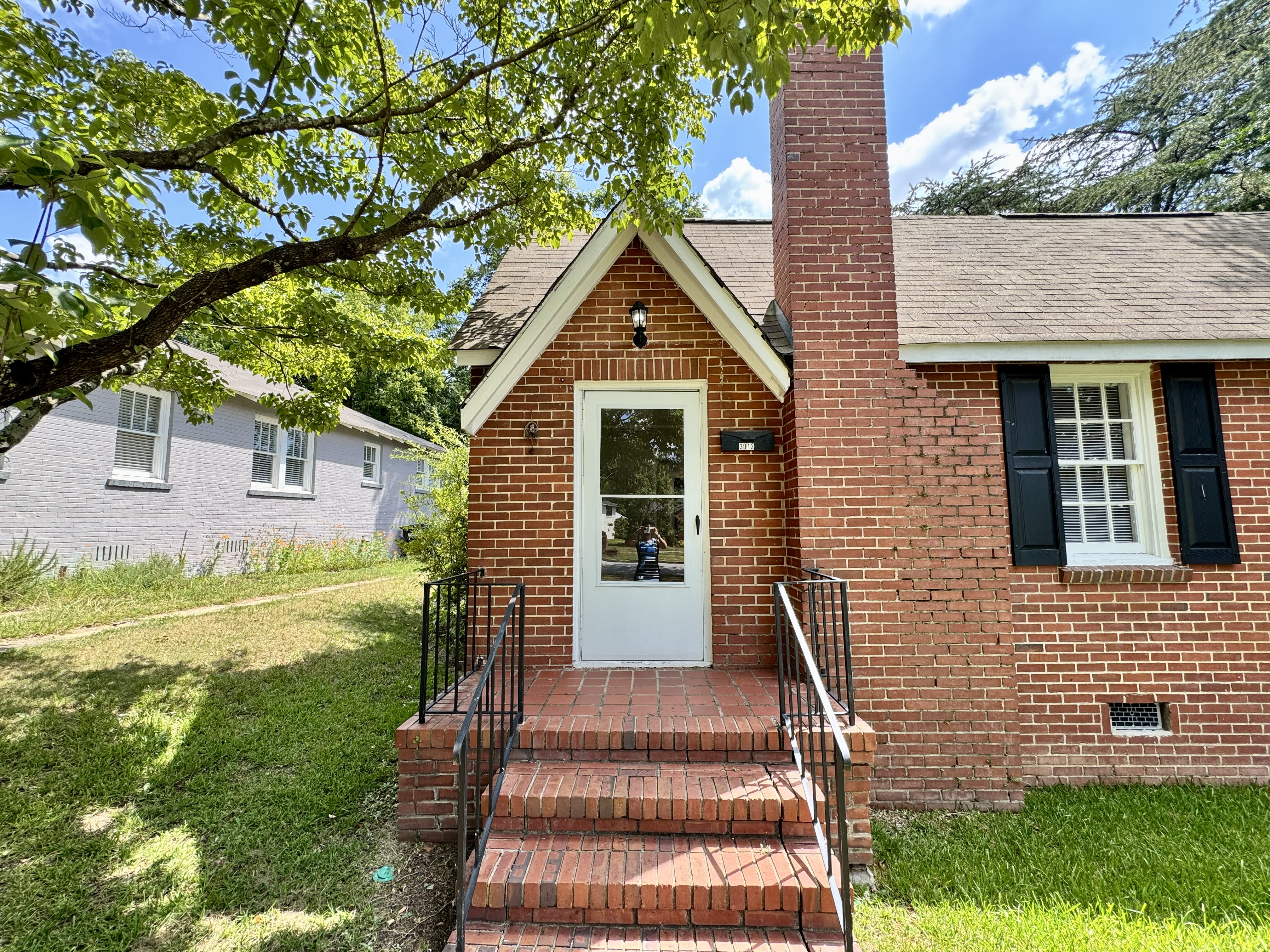3012 15th Ave – photo 2