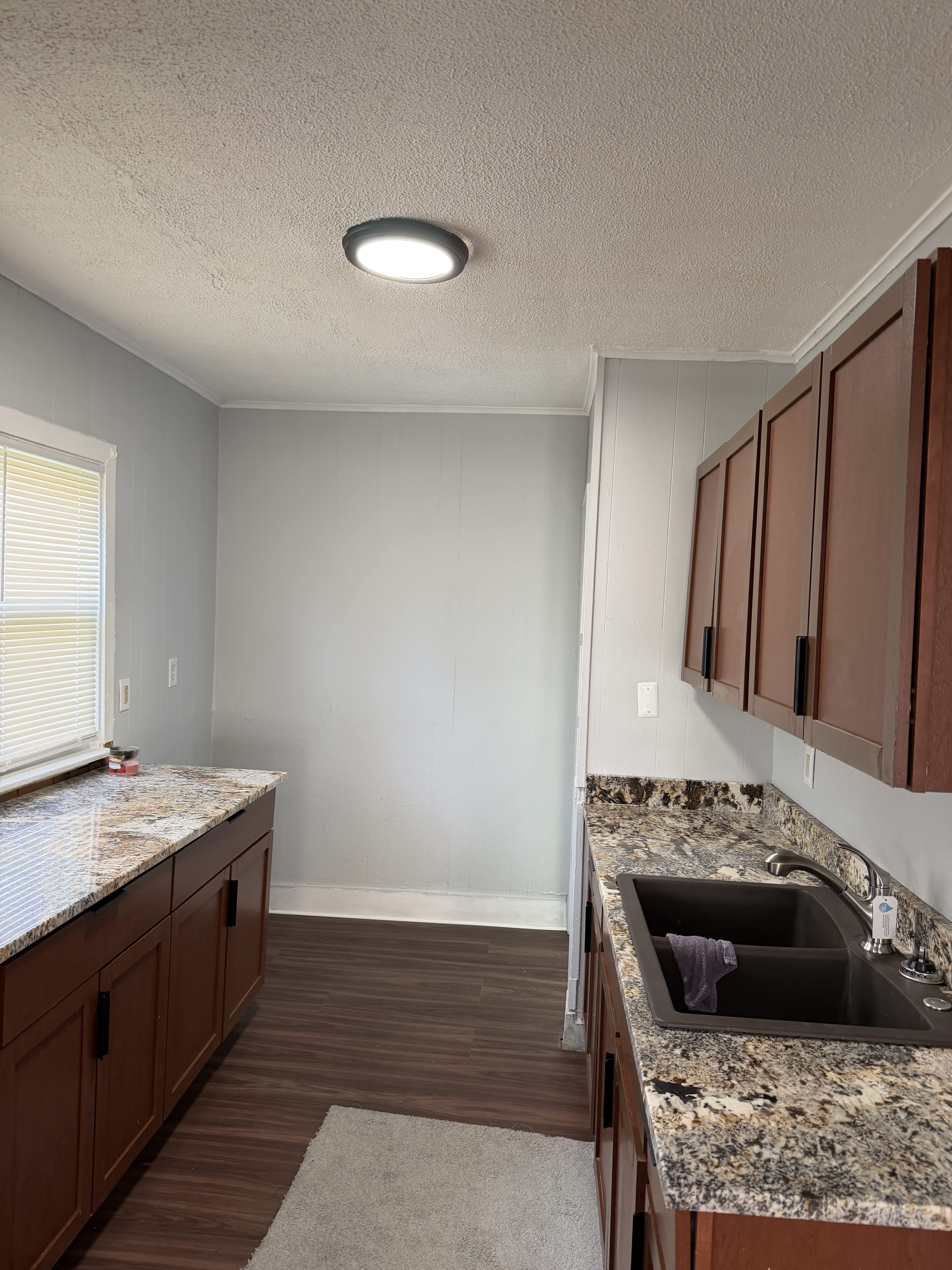 107 N Sanford St – photo 4