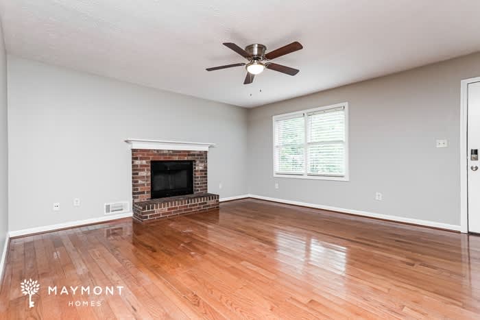 4636 Hamlet Walk Southeast – photo 5