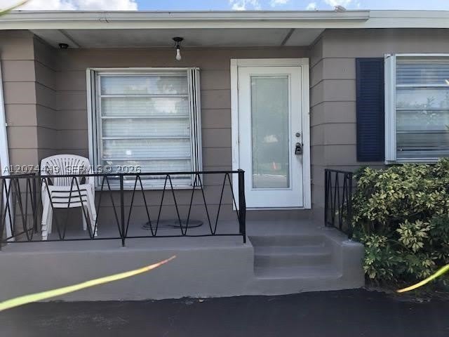 6520 Sandalfoot Blvd – photo 2
