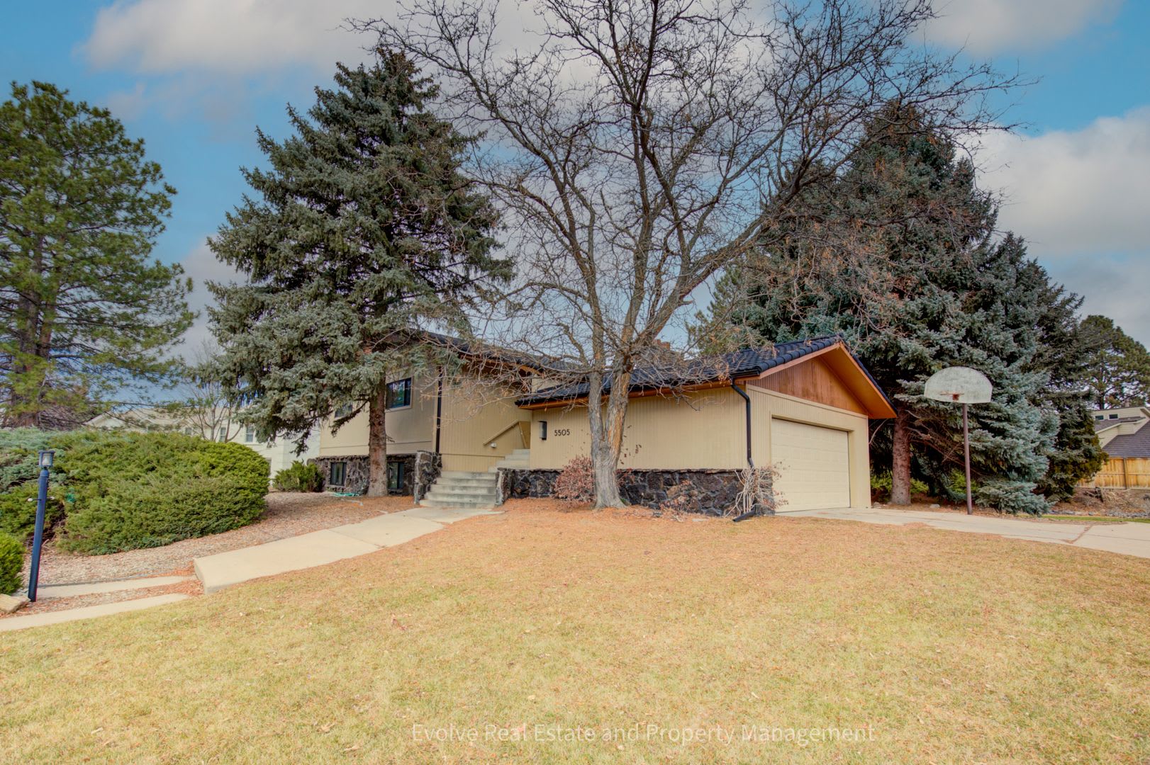 Evolve Real Estate Exceptional Location Remodeled 4 Bed Greenwood Village Home Walkable To Cherry Creek Academy Available 10 10 26 – photo 1