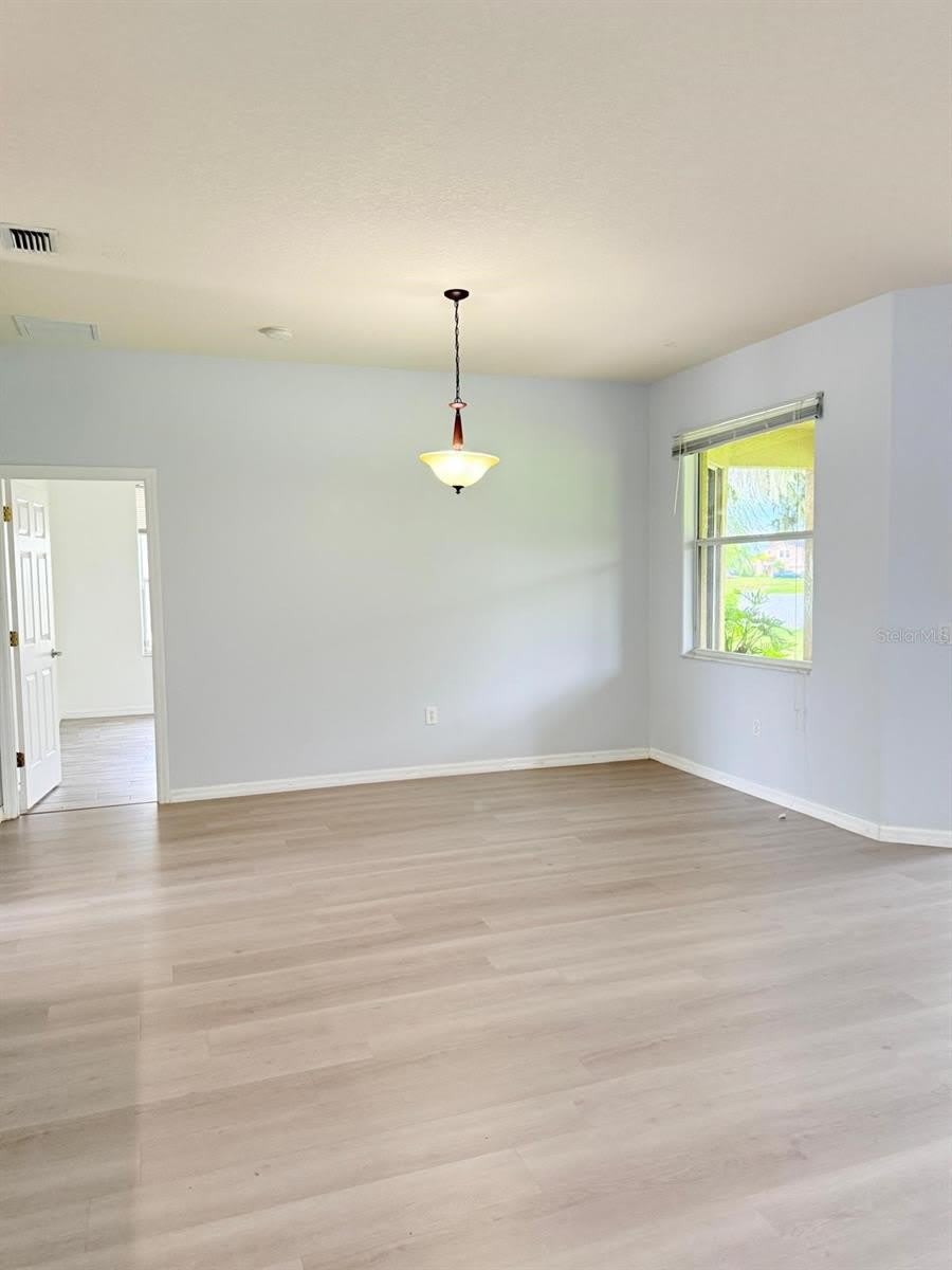 1905 FAIRWAY Loop – photo 4
