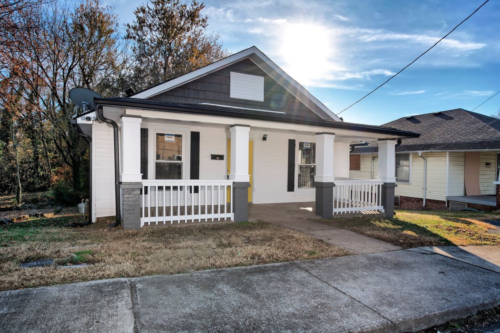 2 Bedroom Home For Rent Near The Old Train Station! – photo 3