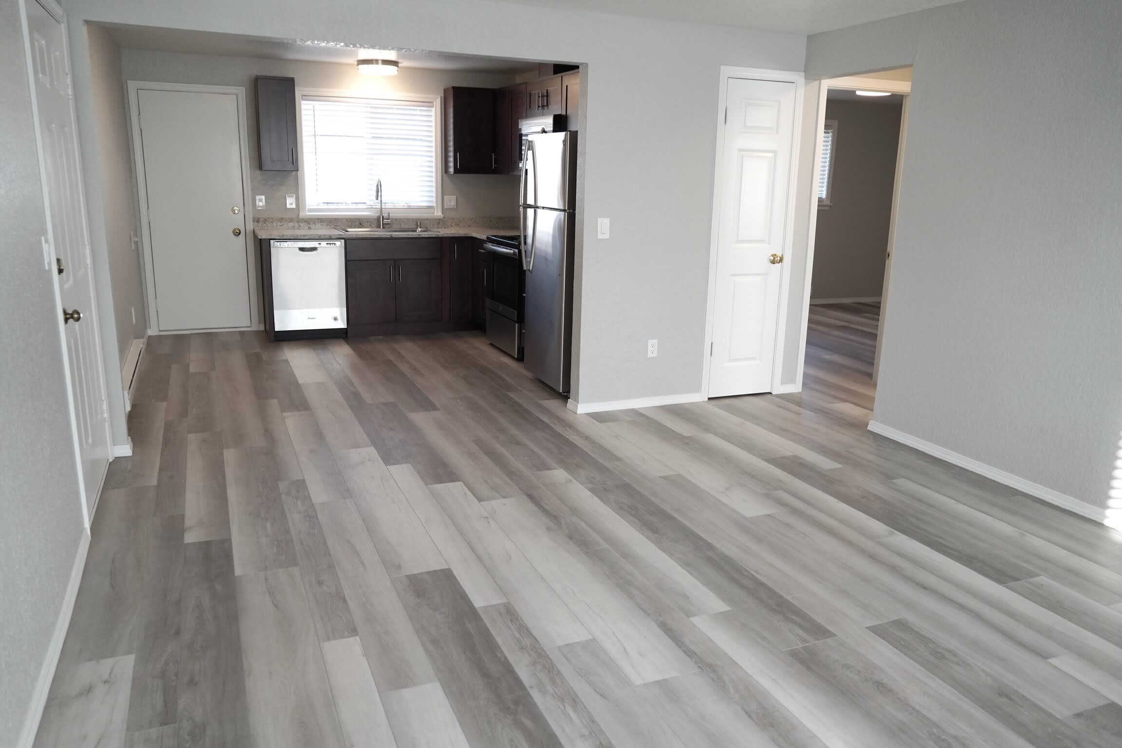 11025 16th Ave Sw – photo 1