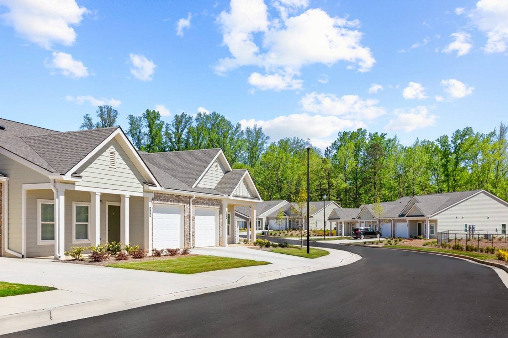 Hardy Springs 55+ Active Adult Apartment Homes – photo 3