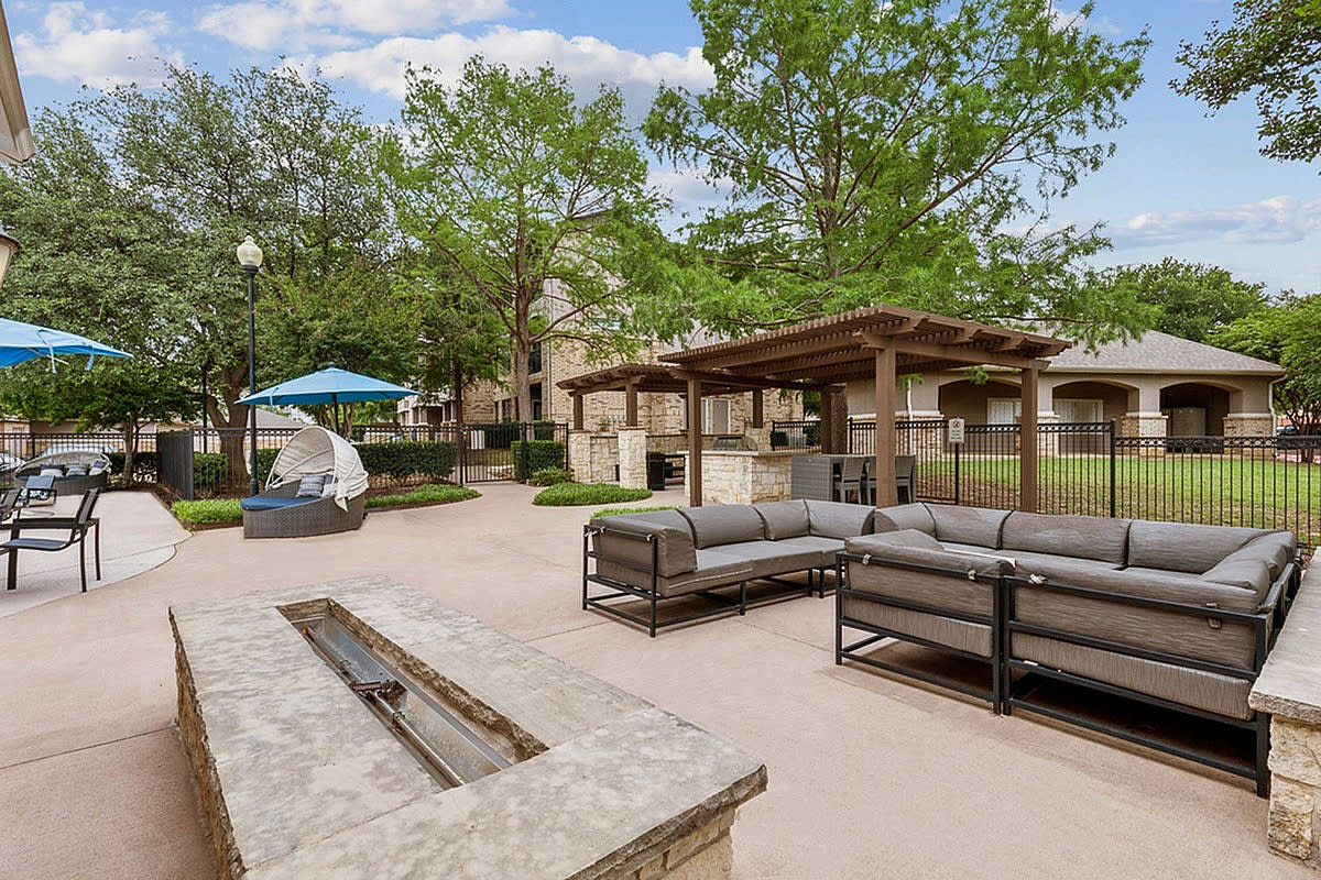 Toscana at Valley Ridge – photo 3