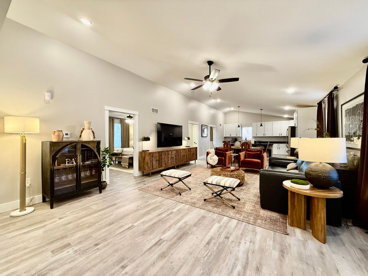 Bright New 5 Bedroom Ranch Retreat In West Chester – photo 2