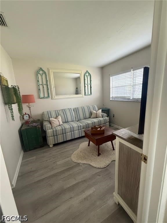 823 Courtington Lane – photo 4