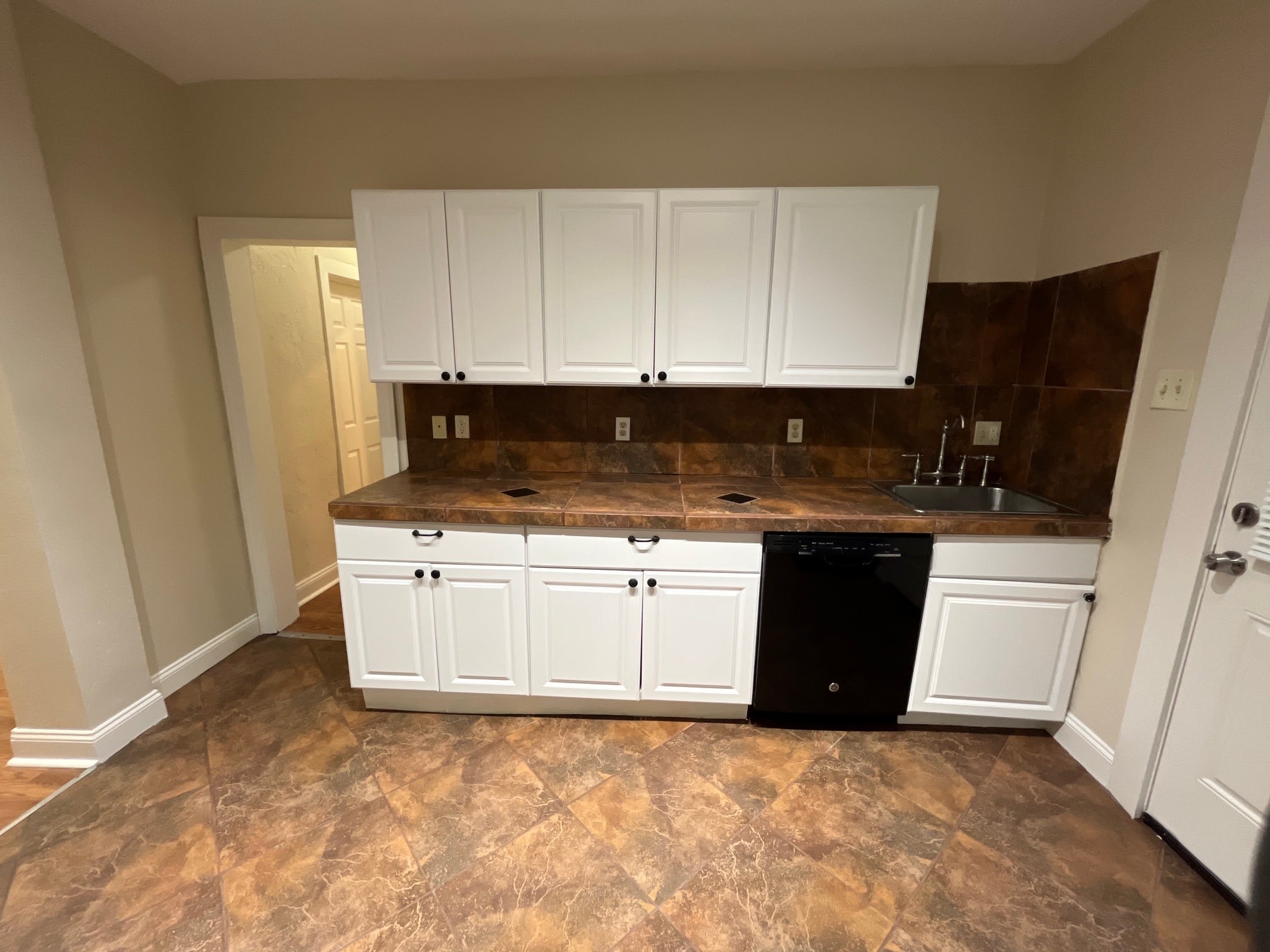 6846 Thomas Blvd. #1 – photo 4