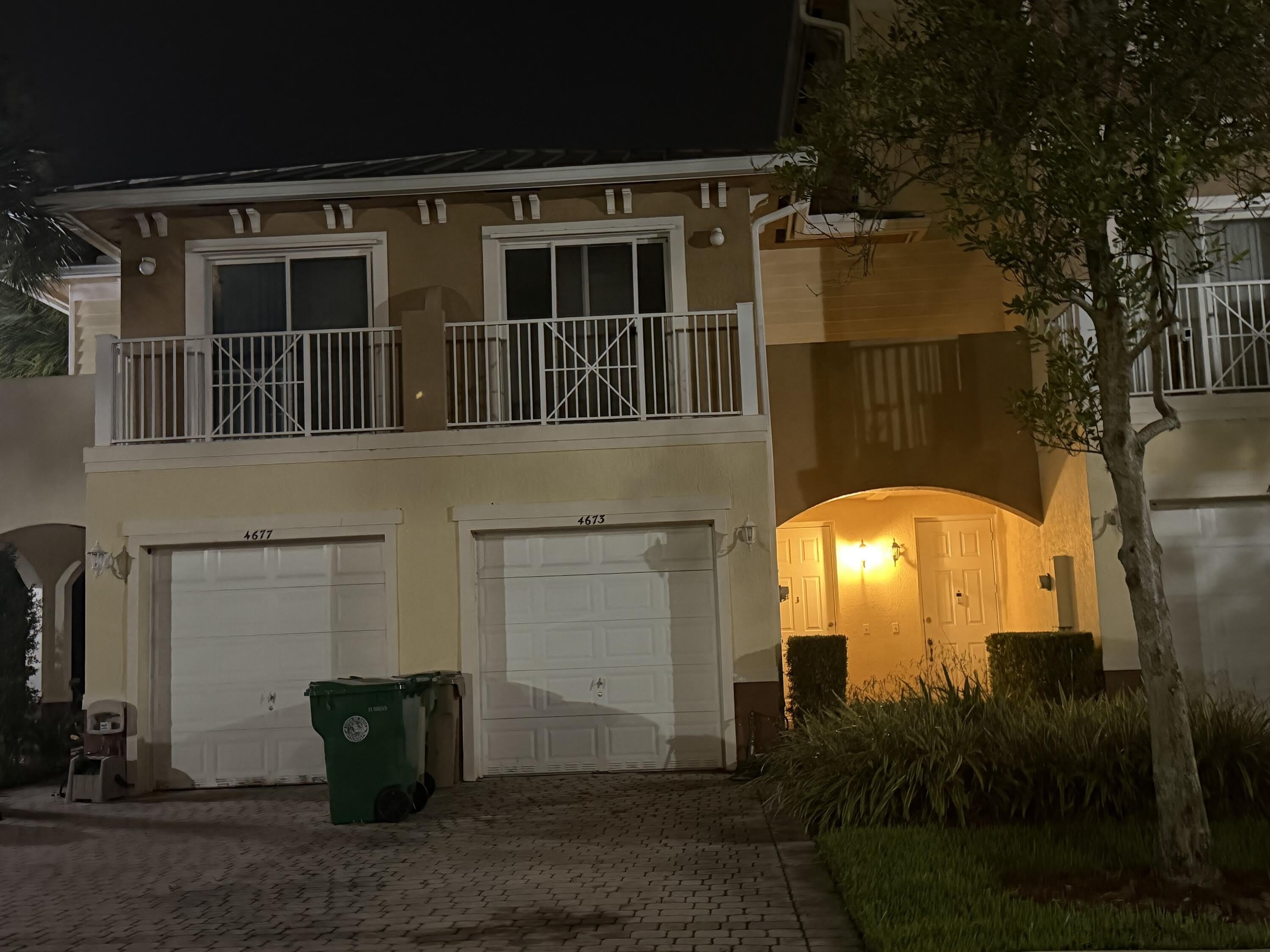 4673 SW 75th Way – photo 5
