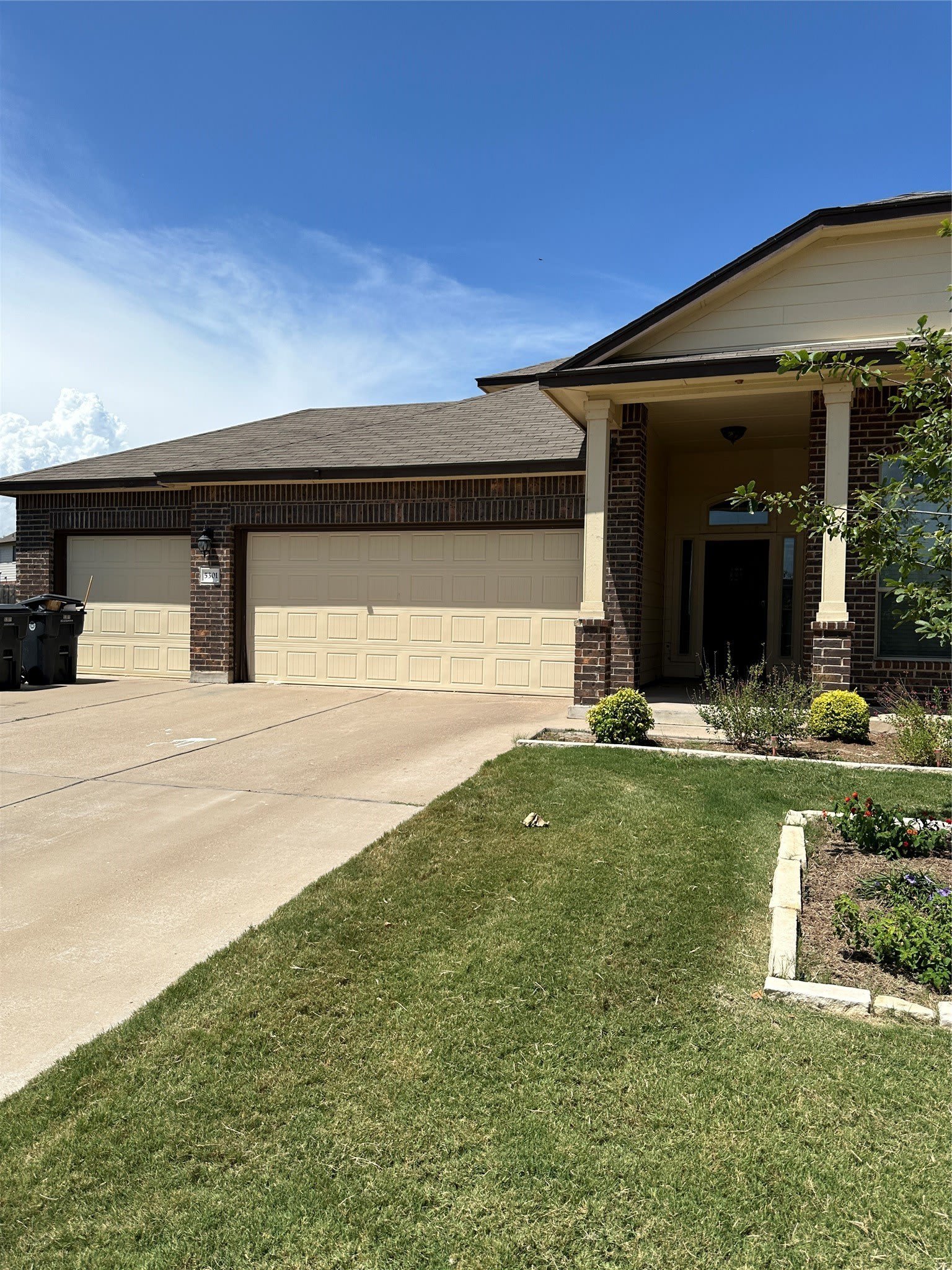 5301 Flatiron Drive – photo 3