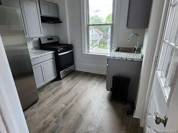 457 Main St – photo 2