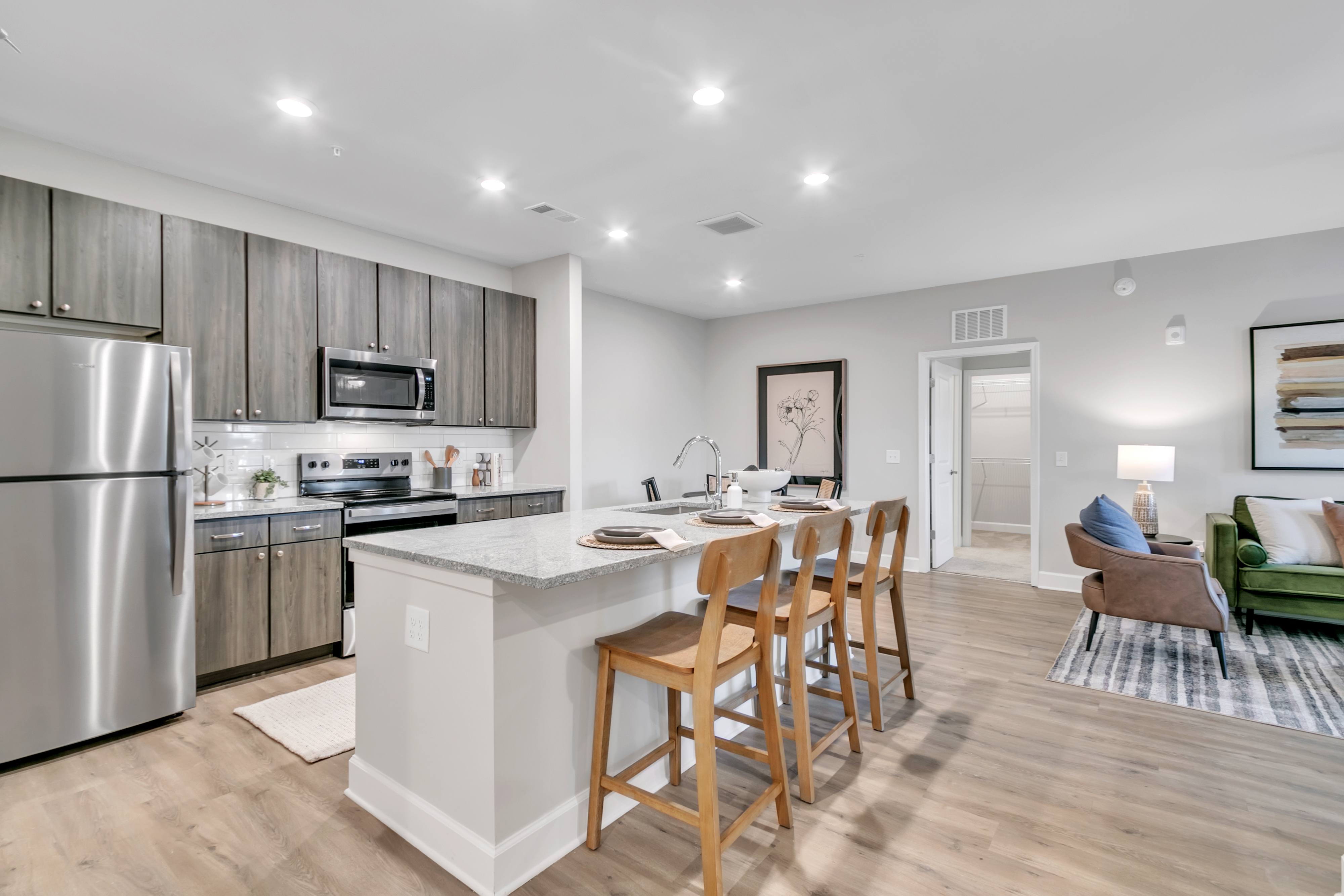 The View on Canton Apartments – photo 1
