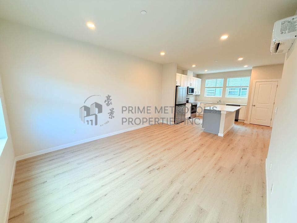15215 35th Ave W Unit A6 Lynnwood WA 98087 – photo 5