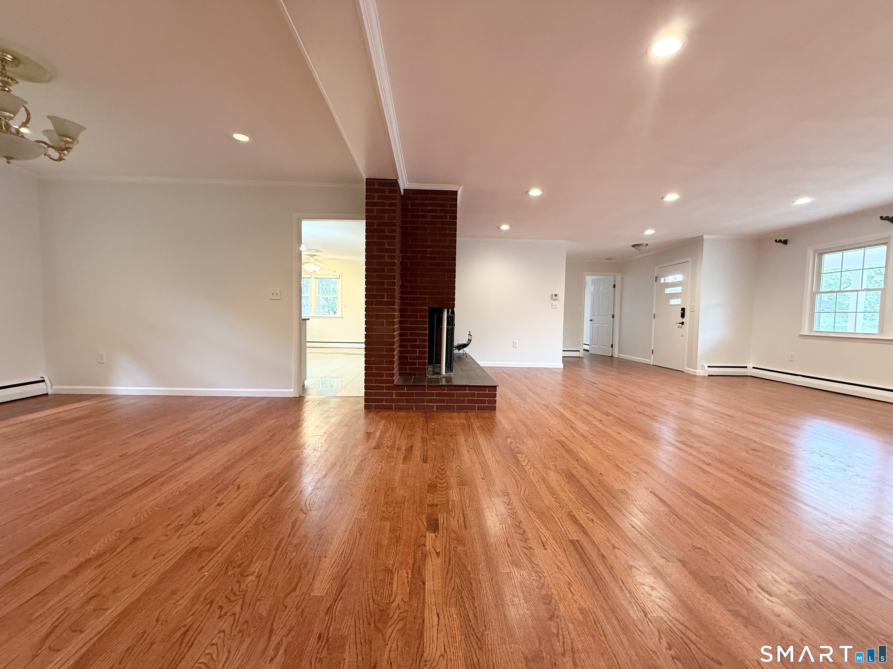21 Byron Place – photo 4