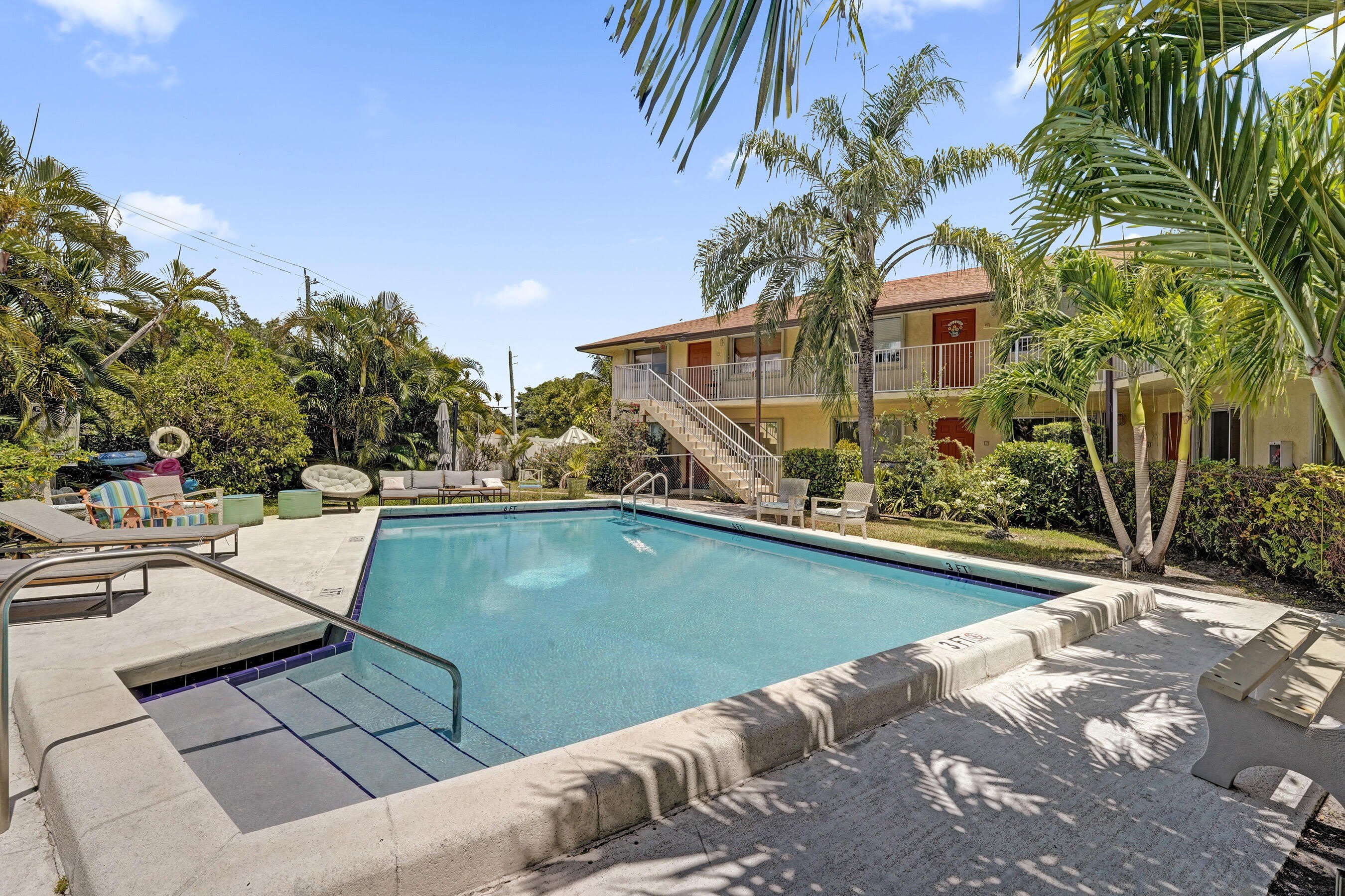 1250 Miami Road – photo 1