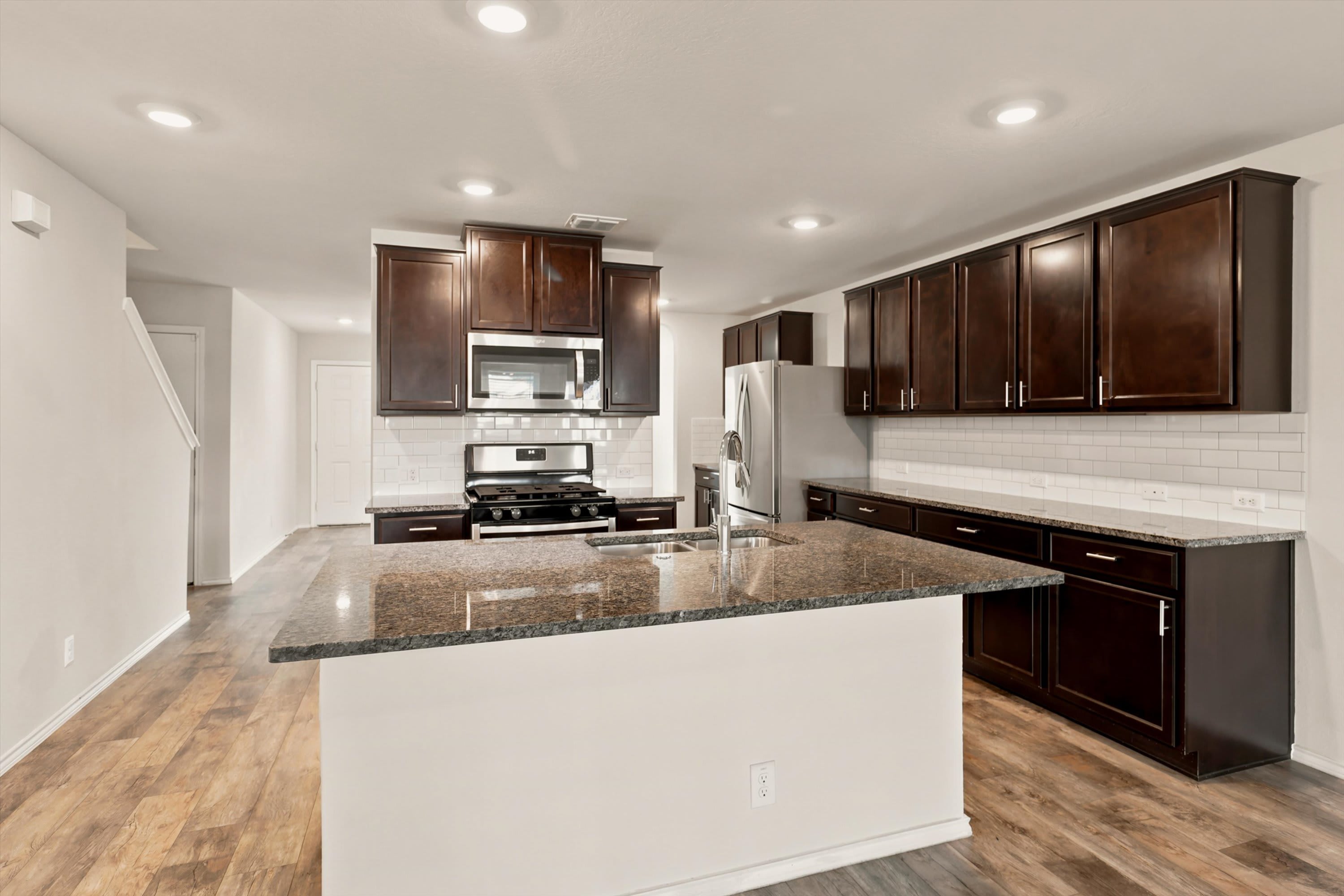 8106 Chestnut Blue – photo 5
