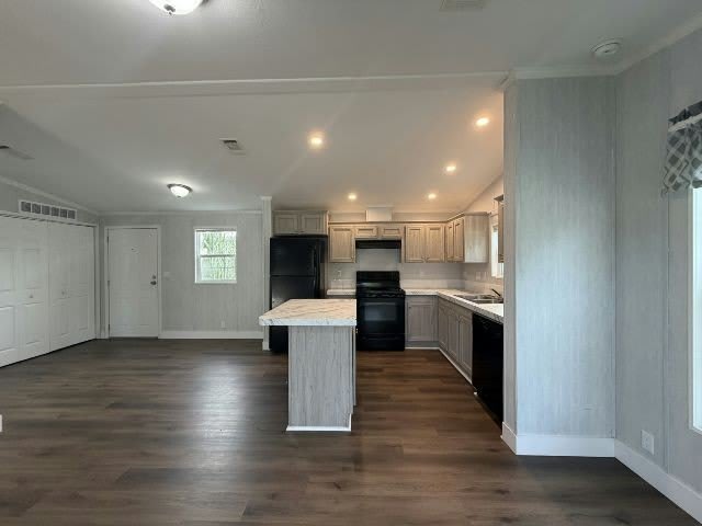 1531 Semon Dr – photo 2