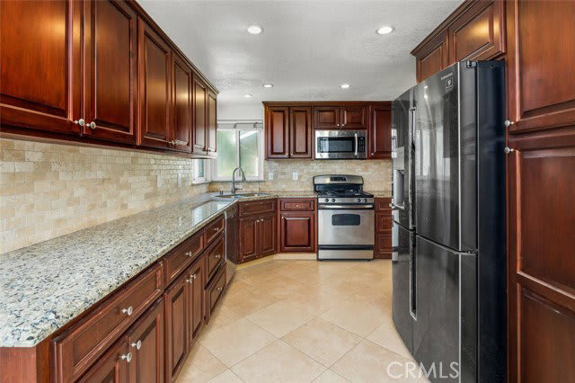 24162 Okeechobee Lane – photo 5