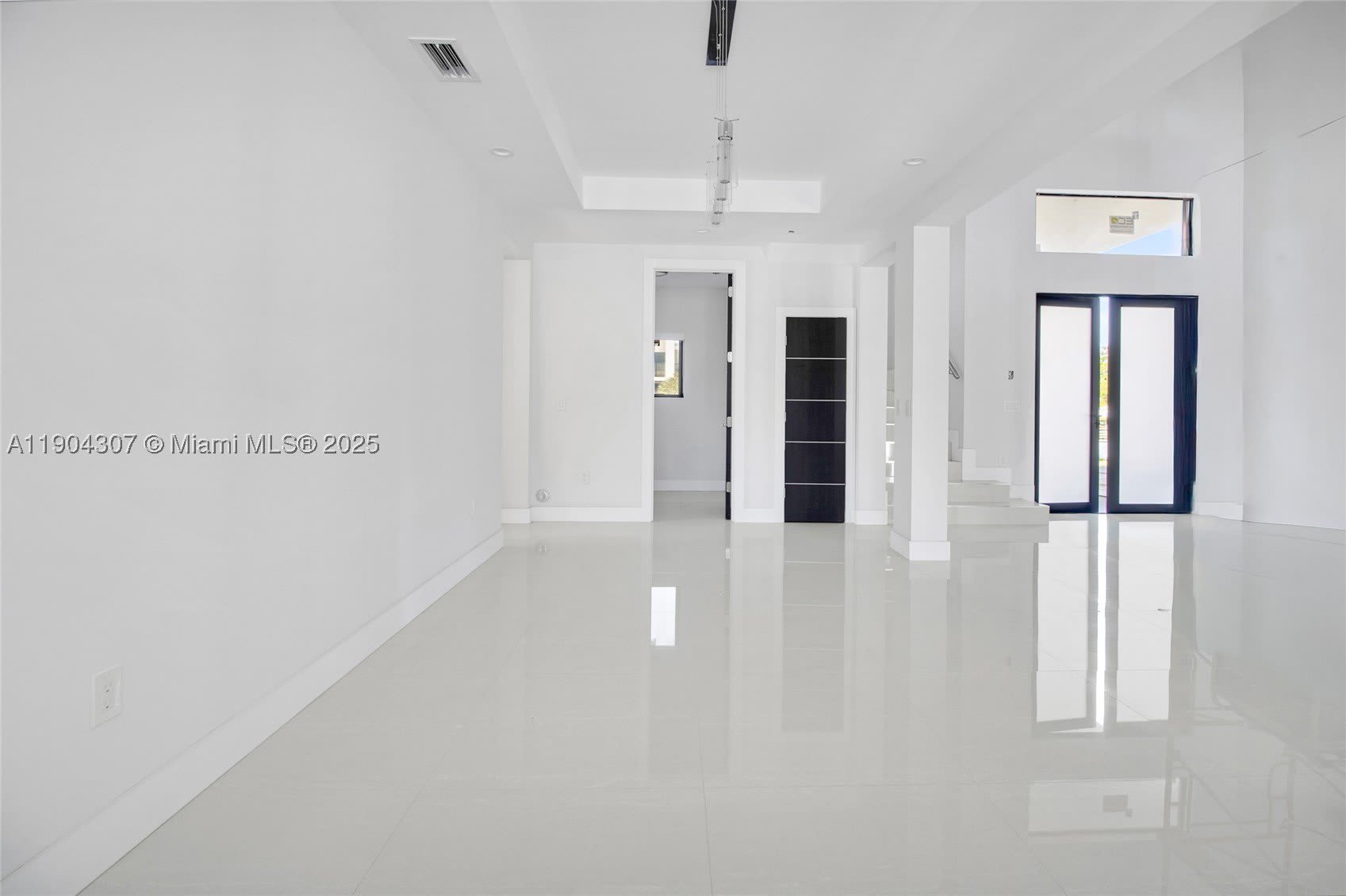 12890 Nw 2Nd St – photo 5