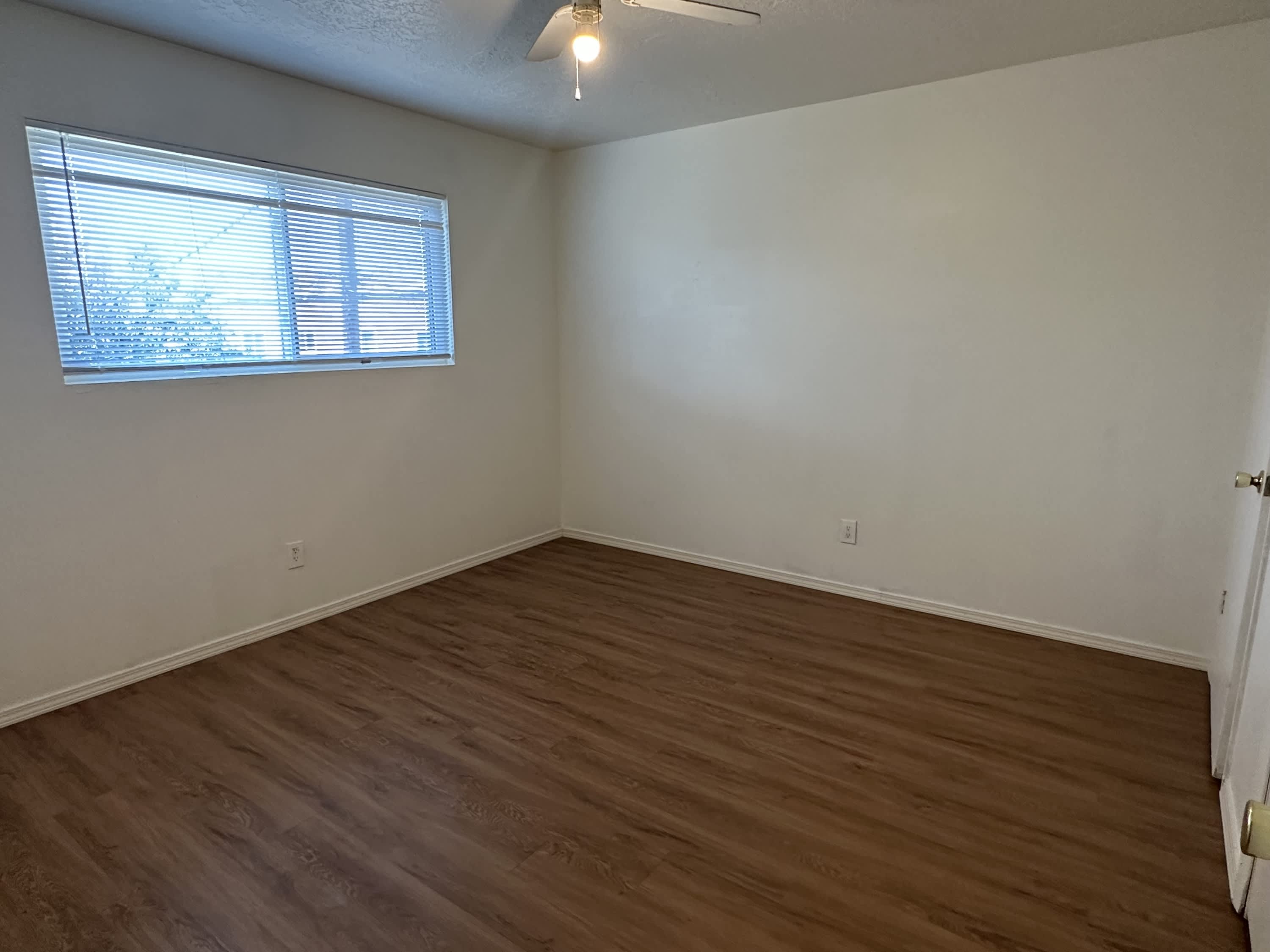 12008 Copper Avenue Northeast – photo 5