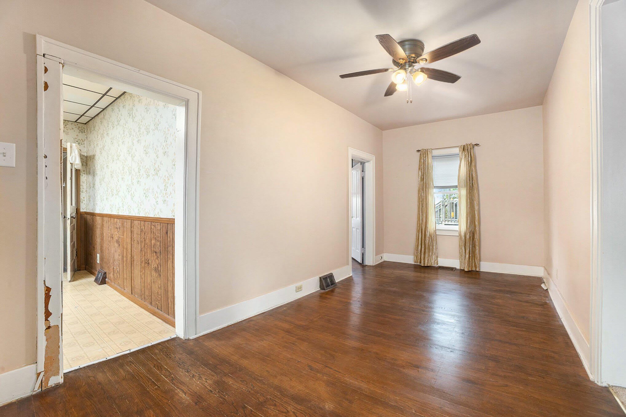 112 E Warren Street – photo 5