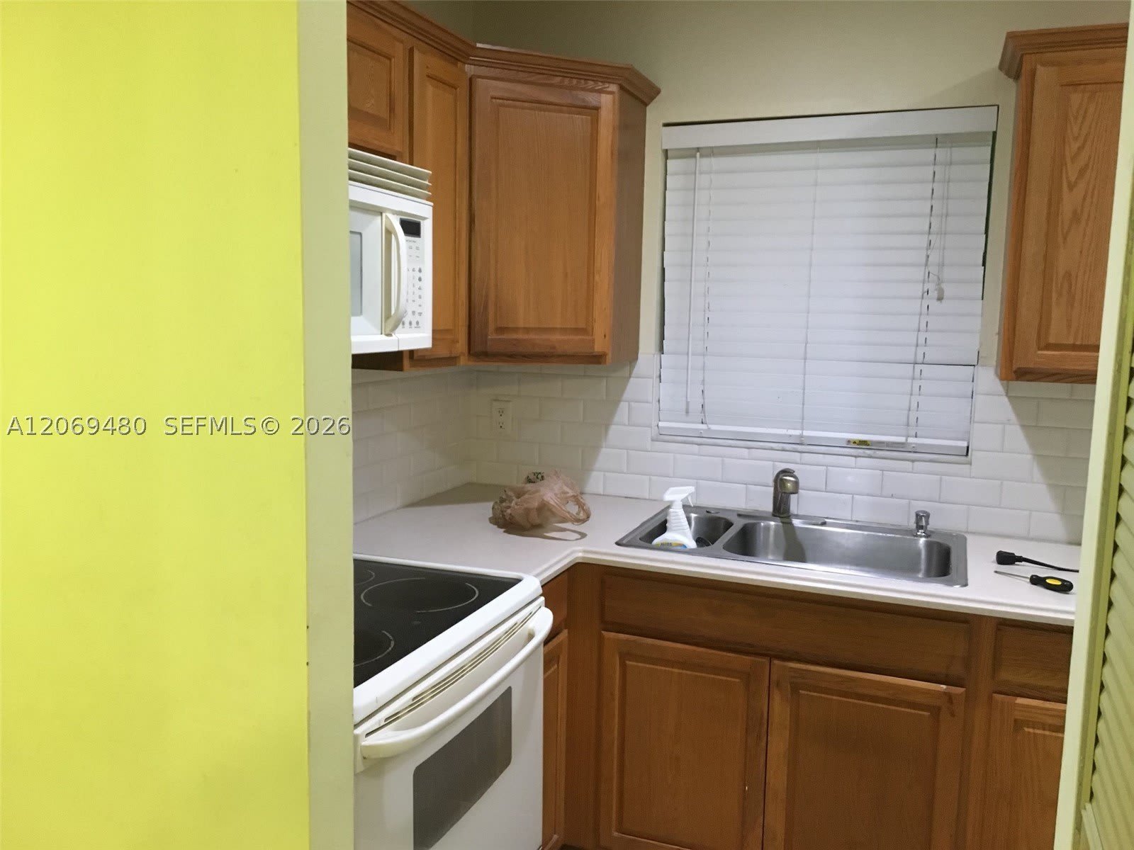 212 Lake Frances Dr – photo 5