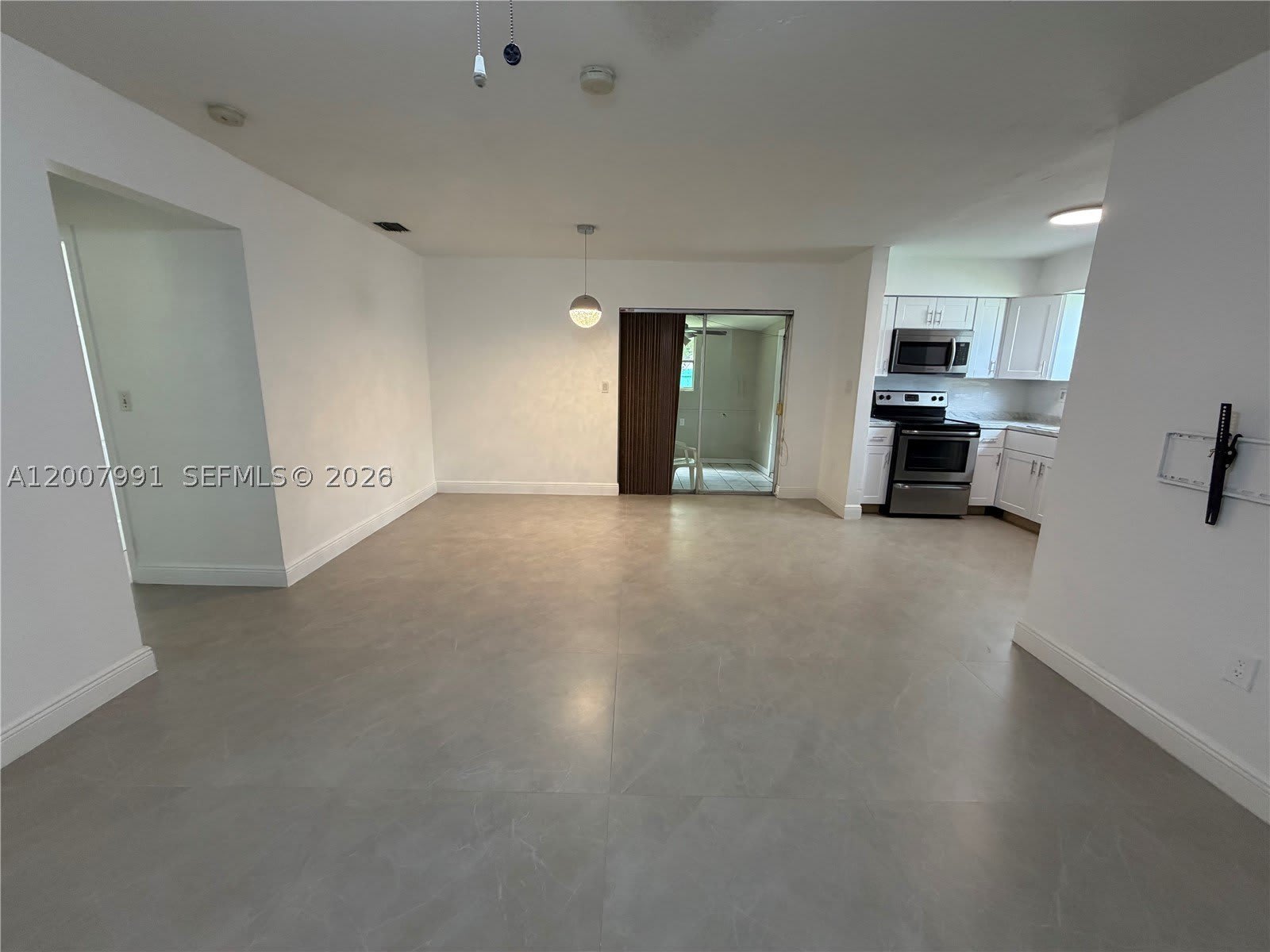 1160 NW 77th Way – photo 4