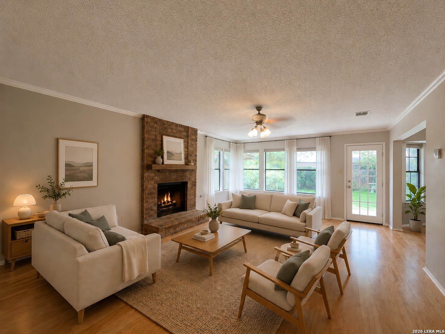 13915 Laurel Hollow Dr – photo 2