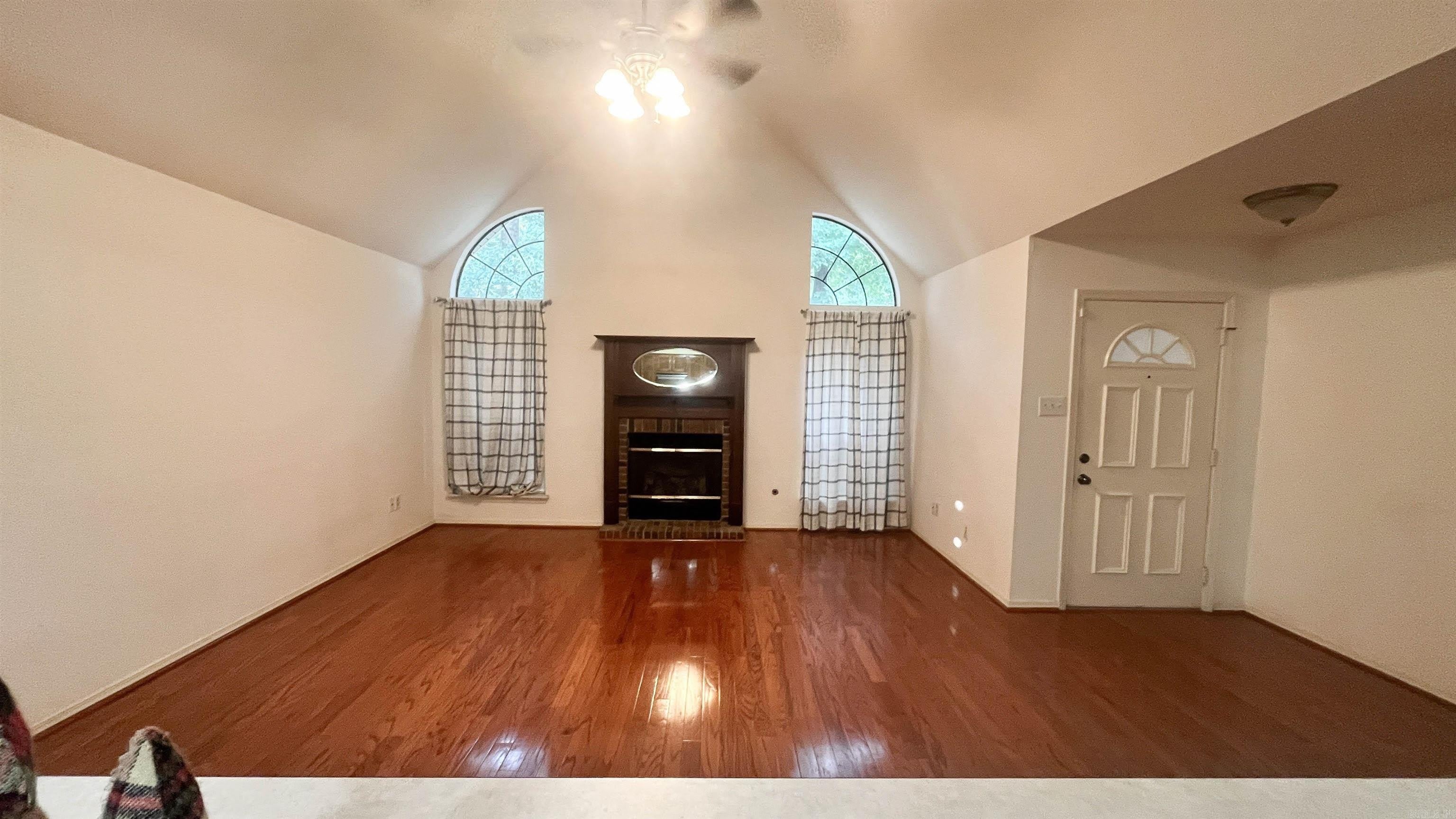 1318 Point W Drive – photo 2