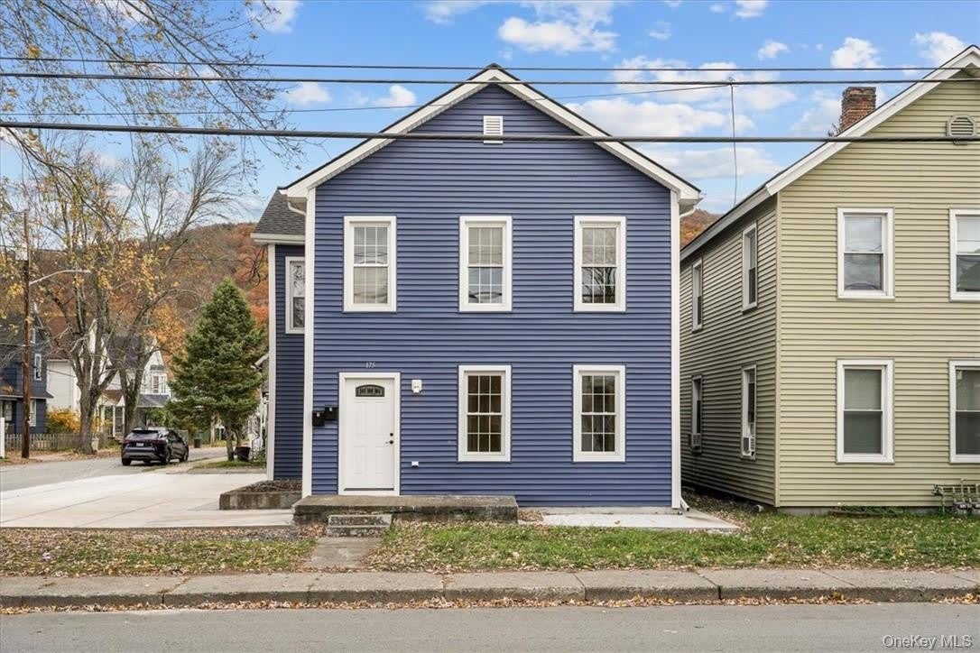 175 W Main Street – photo 1