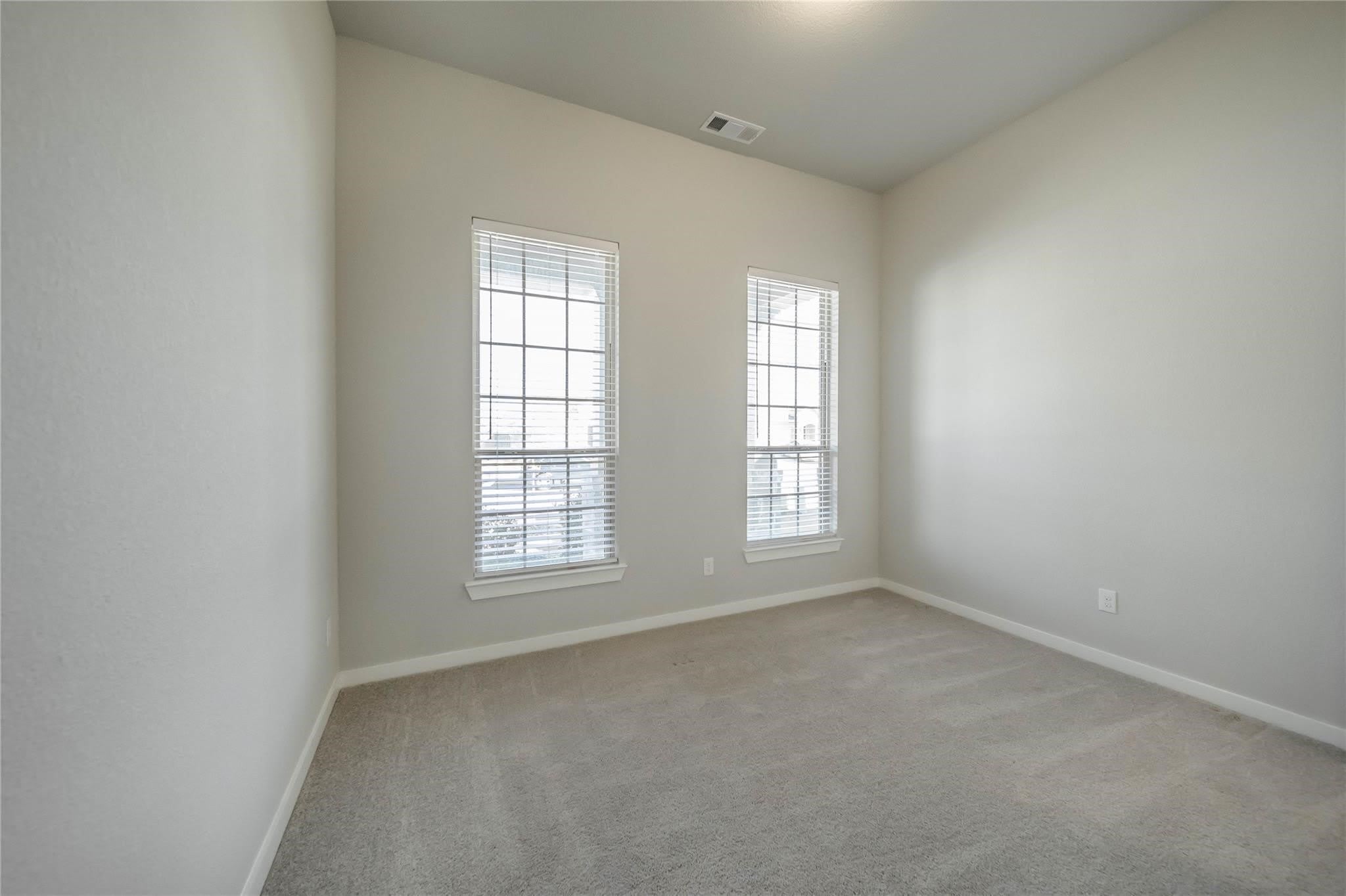 1113 Sheldon Drive – photo 3