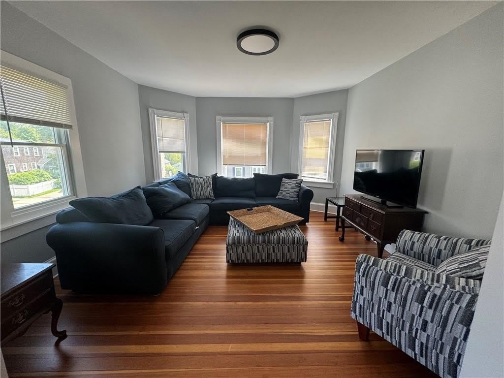 60 Berkeley Avenue – photo 2