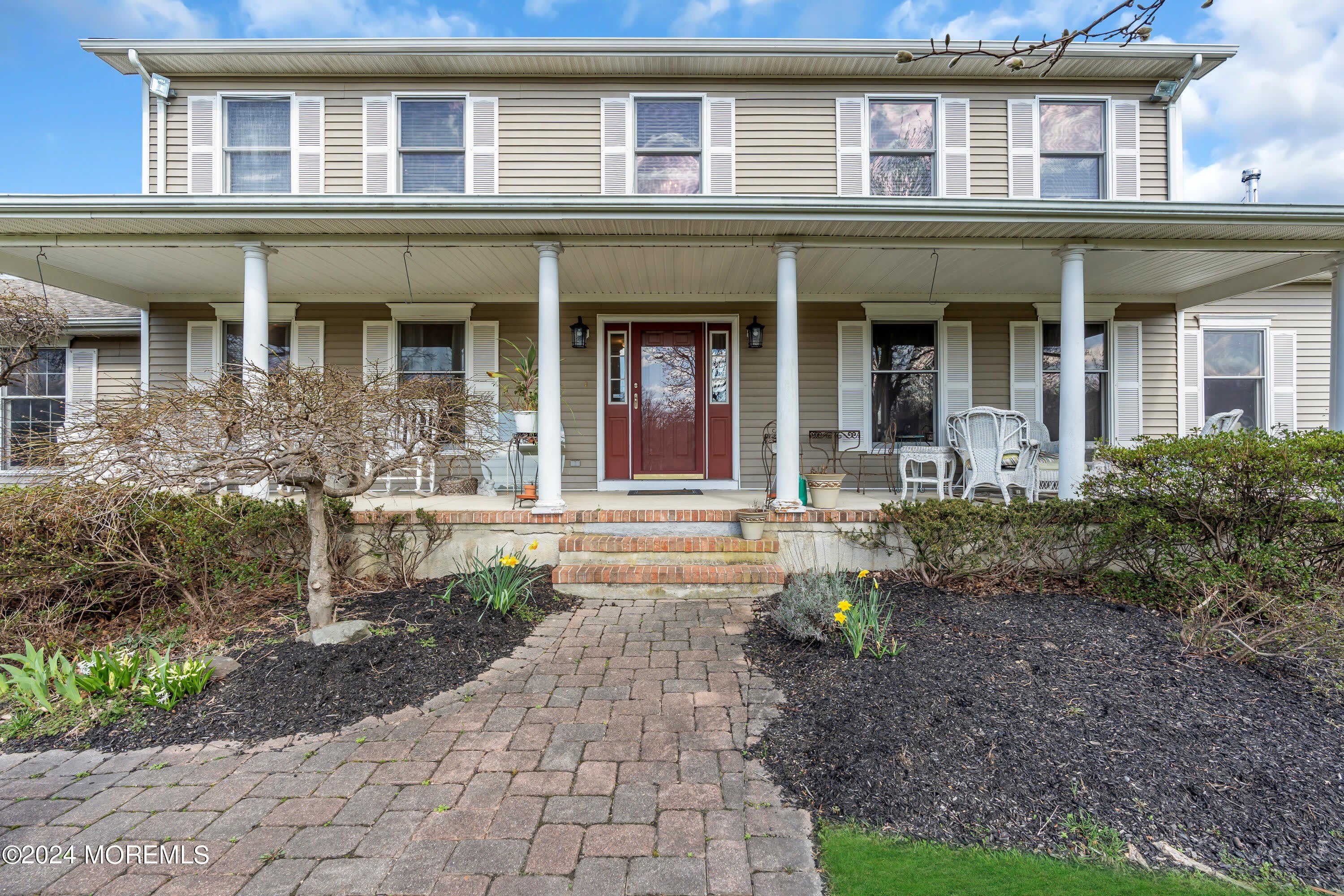 1770 Glendola Road – photo 2