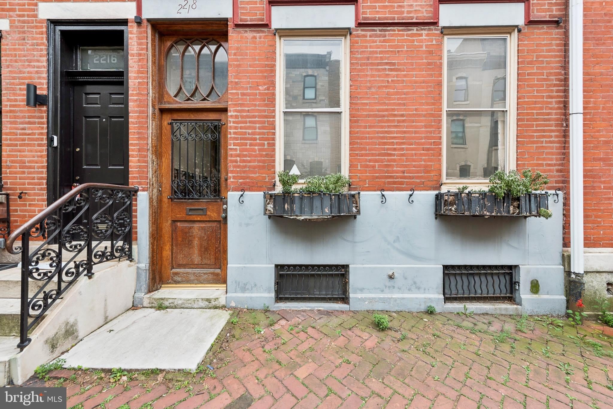 2218 Locust Street – photo 5