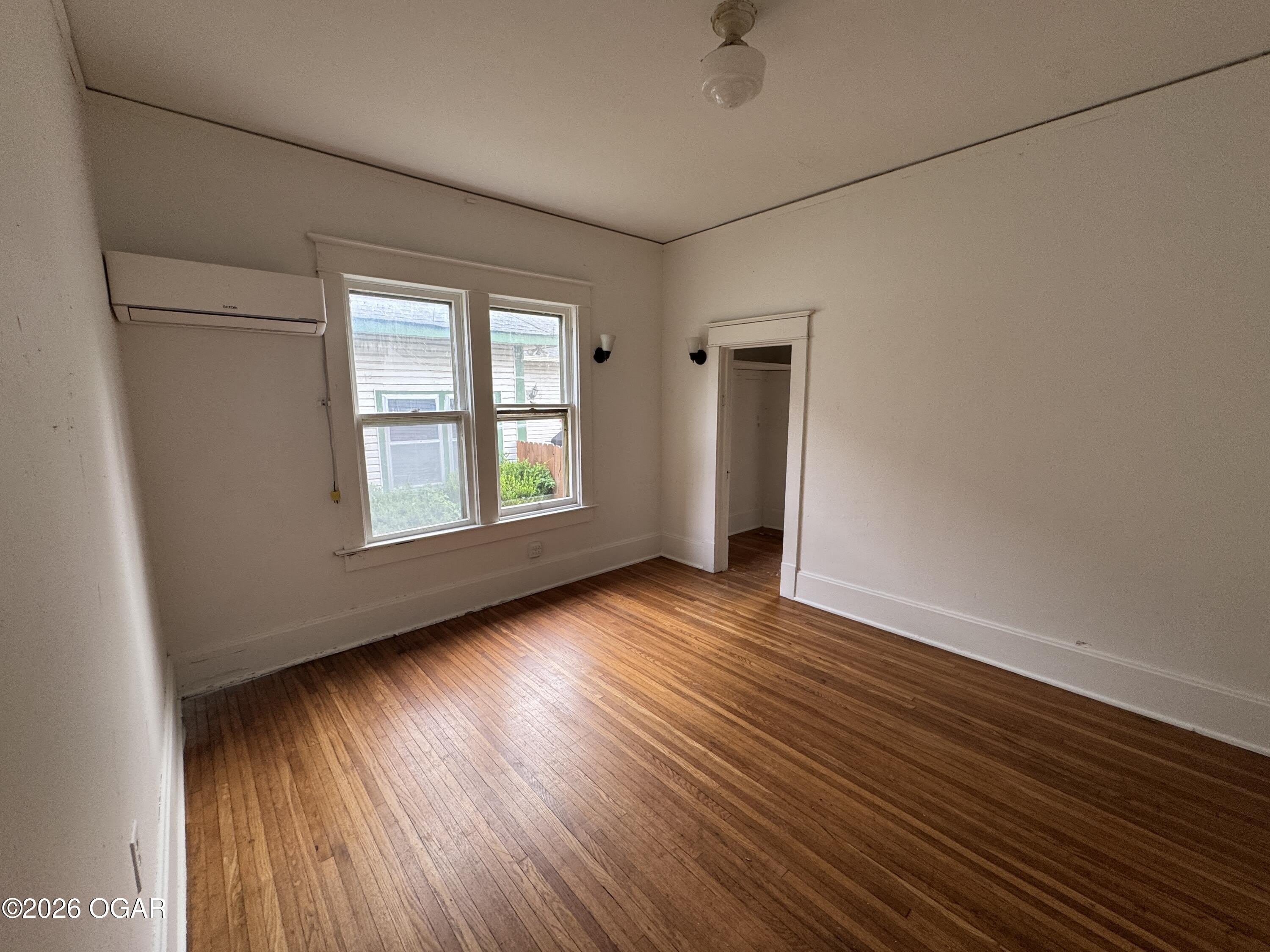 631 S Porter Avenue – photo 3