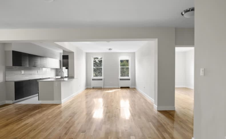 109 W 15Th St – photo 2