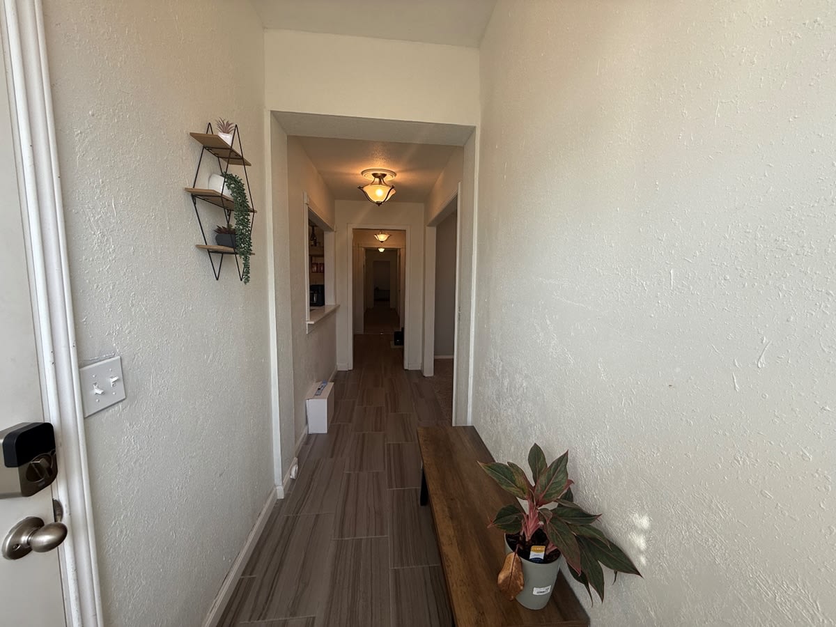 5825 Northwest 86th Street – photo 4