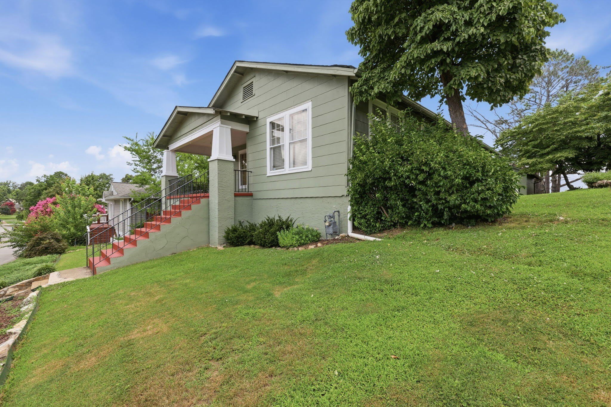 1105 Westwood Avenue – photo 3