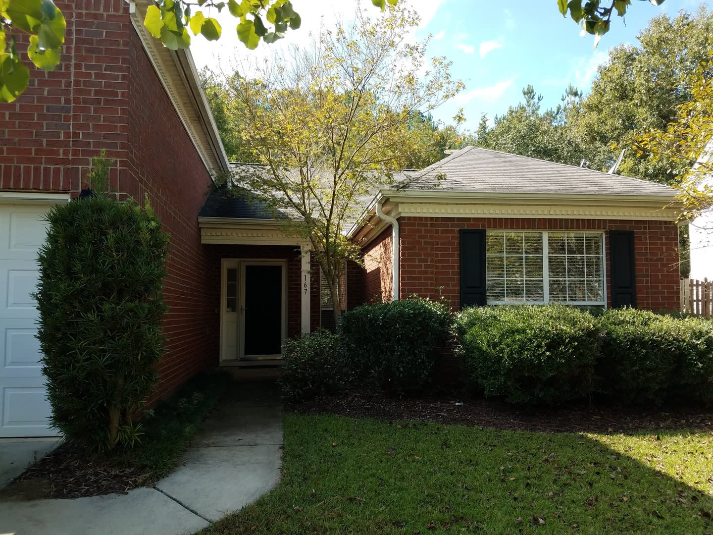Great One Story With Bonus Room Over Garage – photo 1