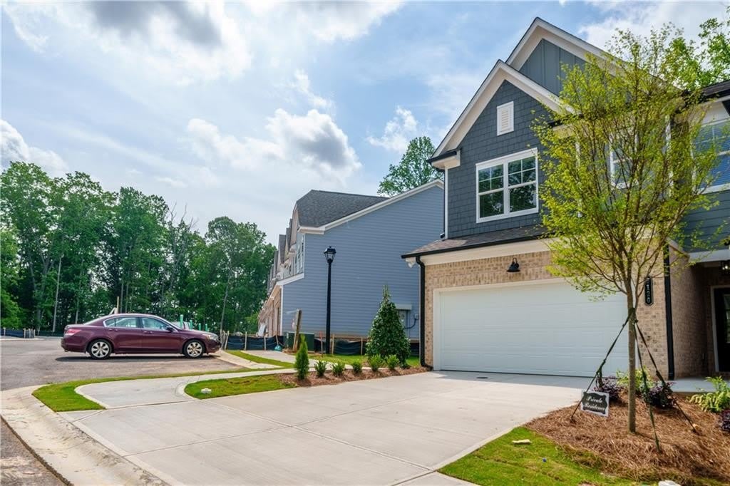 5120 Hillington Way – photo 2