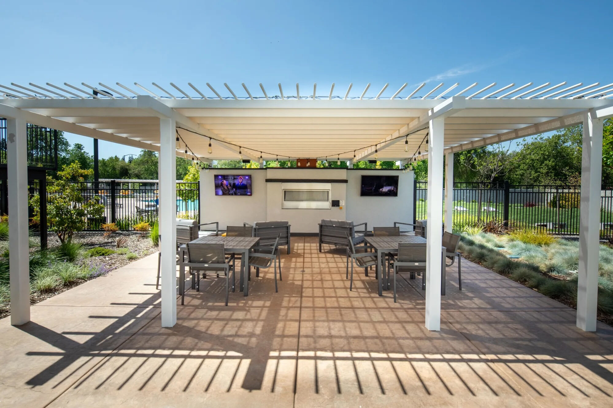 Solasta Apartments – photo 2