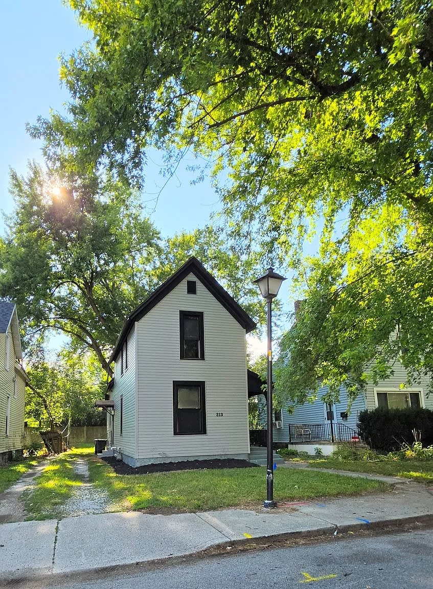 313 Greenwood Avenue – photo 2
