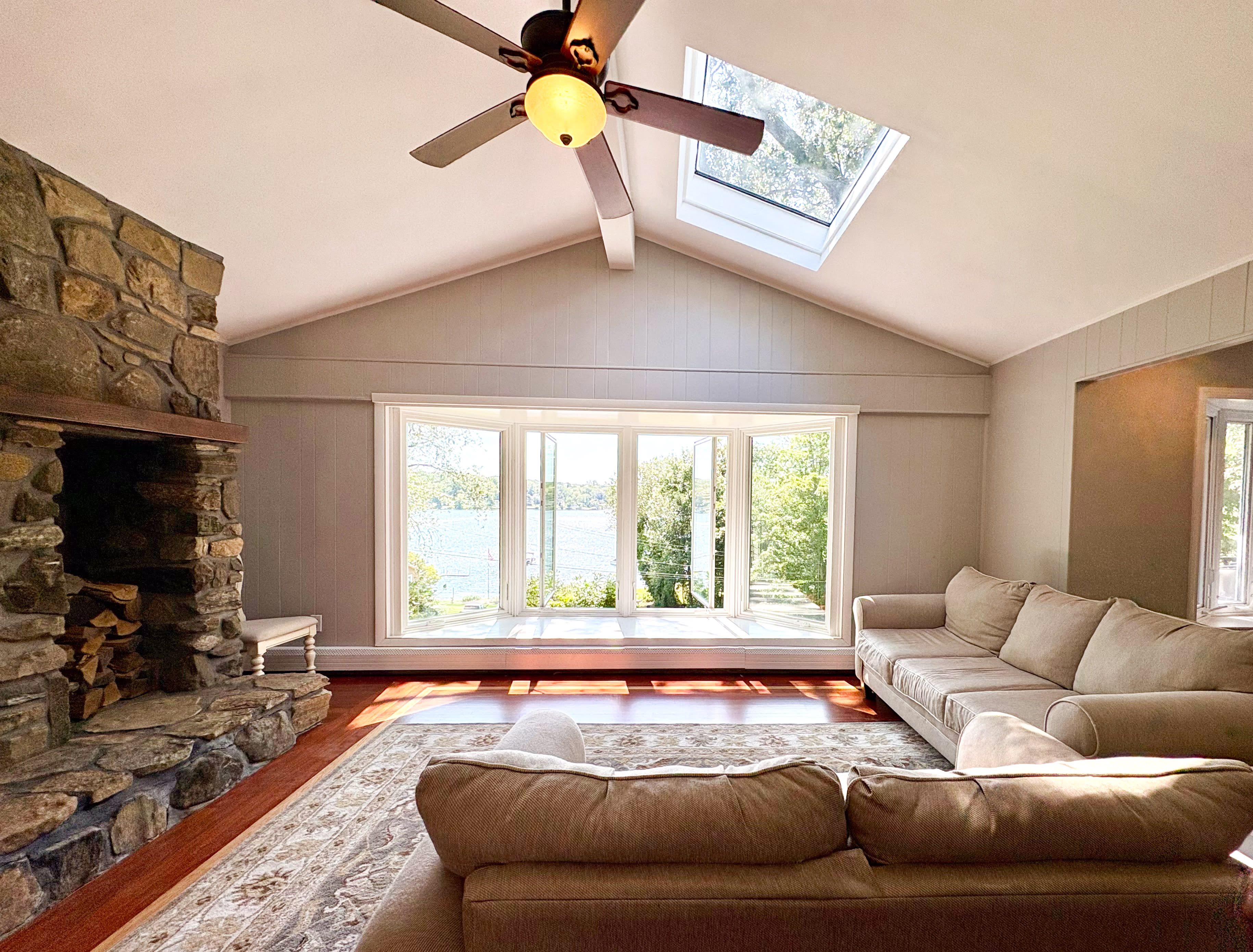 421 Hemlock Point Drive – photo 4